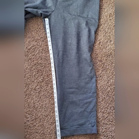 Alfani Gray Cuffed Straight Leg Stretch Pull On Pants - Picture 3 of 8